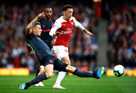 Arsenal played against everton in 2 matches this season. Everton Vs Arsenal Match Preview And Injury Updates Arsenal True Fans