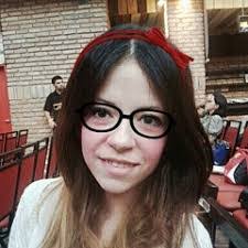 Andrea Leite's Instagram, Twitter & Facebook