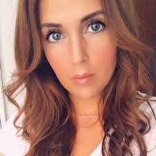 Ashley Deemer's Instagram, Twitter & Facebook