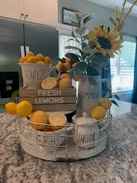 What kind of decor is a lemon centerpiece? 25 Best Diy Rustic Farmhouse Decor Ideas For Your Home Besthomedecor Diyhomedecor Homedecorideas Gorgeous Lemon Kitchen Decor Lemon Decor Summer Kitchen
