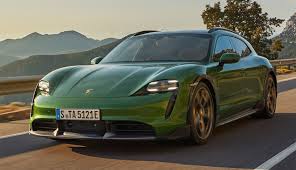 Edmunds also has porsche taycan pricing, mpg, specs, pictures, safety features, consumer reviews and more. Taycan Cross Turismo Vorgestellt Taycan Allgemeine Themen Porsche Taycan Elektroauto Forum