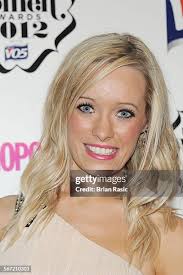 18 Melanie Burgess Photos & High Res Pictures