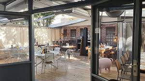 Cabaigne.net permet de connaître gratuitement la température de l'eau pour plus de 2000 destinations partout dans le monde en temps réel ou mois par mois avec les moyennes de saison. Les Barbouzes Hyeres Menu Prices Restaurant Reviews Reservations Tripadvisor