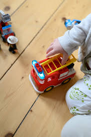 Artikelen van lego koop je eenvoudig online bij bol.com gratis retourneren 30 dagen bedenktijd snel in huis. Der Wechsel Von Lego Duplo Zu Den Klassischen Lego Steinen