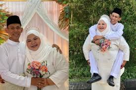 This movie tells the story of aliah, who wants to get married, just like any other girl, but the problem is she has a phobia of the wedding ceremony itself due to a past incident. Perangai Gila Gila Muncul Masa Majlis Kahwin Pengantin Comel Selamba Angkat Abang Tentera Tujuh Tahun Bercinta Tapi Putus Viral Mstar