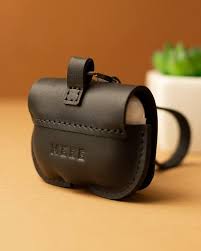 airpods pro leather case airpods cover custom airpods pro case black case airpods pro holder with ke レザー バッグ 手作り レザーバッグ レザー