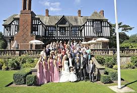Wedding At Inglewood Manor Hotel Ledsham South Wirral Photograph By Www Cetra Co Uk Wedding Reception Venues Inglewood Manor Reception Venues