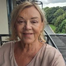 Hi, how much should I expect to pay for a taxi/transfer from Malaga airport  to the centre of Nerja? Thanks.