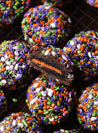 Halloween oreo cookie 20 0 oz walmart Chocolate Sprinkle Halloween Cookies Cookies And Cups