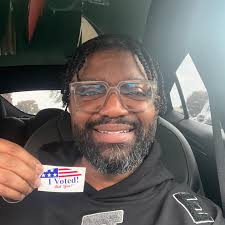 Someone will be the president of this country for 4 years next week but  I'll have my King for eternity. In it, not of it. ✌🏾 ❤️ John 17:14-19