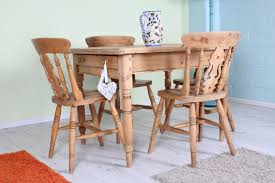 Small Old Waxed Farmhouse Kitchen Table With 4 Fiddleback Chairs Pine Furniture Furniture Farmhouse Kitchen Tables