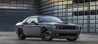 Perhaps i am too heavy on the pedal. Dodge Challenger The Engines And Brakes That Differentiate Each Trim