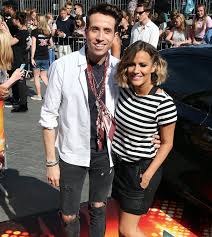 Nick grimshaw admitted that doing his final bbc radio one show was one of the weirdest feelings of his life and he cried four times. Nick Grimshaw Pays Moving Tribute To His Friend Caroline Flack