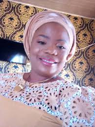 The family singing me happy birthday. Now I can start my day 🥹