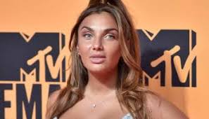 Jun 23, 2021 · musica «caleidoscopio»: Alan Palmieri Fisico Giuseppe Giofre Cosi Sono Stato Scelto Da Taylor Swift Eventi 3 Agosto 2015 Zulma Rousseau