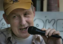 Bobby Pitts, Northwoods ice cream stand crooner, dies at 70
