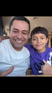 MI AMIGO, AL QUE ME TOCA INVITARLO A TODO.. 😭😭😭😂😂😂