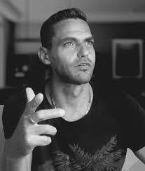 Leo Macias's Instagram, Twitter & Facebook