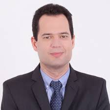 Luciano Cesar AZEVEDO