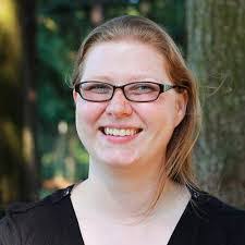 Heidi Cantwell's Instagram, Twitter & Facebook