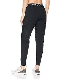 Under Armour Women S Favorite Utility Cargo Pants Click On The Image For Additional Details This Link Pa Under Armour Women Athletic Outfits Under Armour