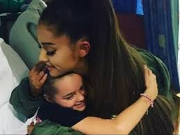 Ariana Grande visits fans at Manchester hospital