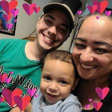 Yolanda Kern's Instagram, Twitter & Facebook