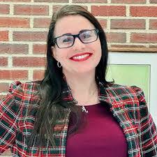 Phyllis Fuchs's Instagram, Twitter & Facebook