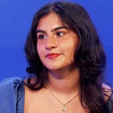 Your husband cheated. 💔💍🗣 Who’s the 1st person you tell?