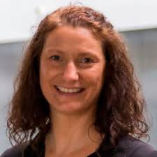 easyjet #cae #womeninaviation #womeninflight #internationalwomensday