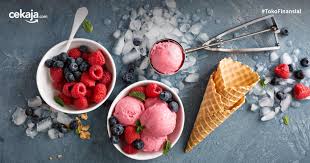 Siapa yang tidak menyukai semangkuk es krim yang kental dan lembut? Cara Membuat Es Krim Lembut Paling Mudah Di Rumah