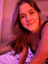 Paige Mooney's Instagram, Twitter & Facebook