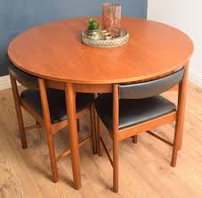 Set a generous table with our gorgeous dining room furniture, whether you're entertaining family and friends or enjoying a quiet meal at home. Teak Round Dining Table Chairs Set From Mcintosh 1960s Set Of 5 Bei Pamono Kaufen