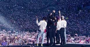 Bts tickets sold out in 90 minutes with only 10 days notice which is a big achievement making them the first korean act to do so there has only been 12 artists who have sold out tickets so proud of. Wembley Stadium Bts Time