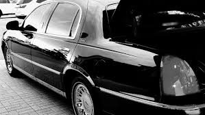 Finde den richtigen job auf stepstone. Limos Shuttles For Weddings Events Ann Arbor Mi