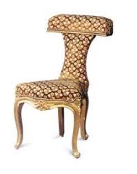 La Voyeuse La Voyelle Ou La Ponteuse Sont Des Chaises Destinees Aux Salle De Jeu Utilisees Sous Louis Xv Et Louis Xvi Elles Sont Dotee Chaise Fauteuil Design