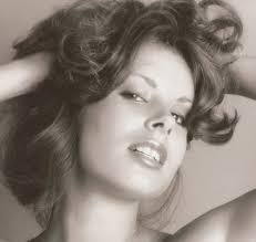 Kathie Roach's Instagram, Twitter & Facebook