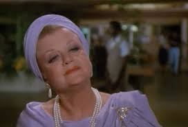The Fashion and Hair Statements of Murder, She Wrote: A Few Personal Faves  : r/murdershewrote