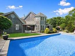 See pricing and listing details of hampton beach real estate for sale. Hamptons Real Estate Prices If You Buy A Summer House Right Now