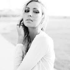 julia levy boeken (@julialevyboeken)