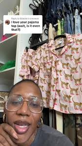 Replying to @BDabilo its pajamas heres the info 🥰 the print is by @Kendra  Dandy #bouffantsandbrokenhearts #blackartist #pajamasets