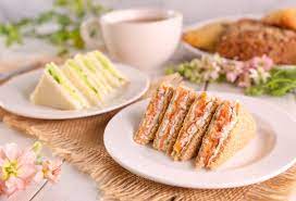 Arrange a variety of cut or sliced raw vegetables such as carrots, bell peppers, celery, broccoli, or whatever you prefer on a large platter. 5 Royally Delicious Tea Sandwich Recipes