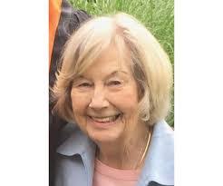 Jeanne Crotty's Instagram, Twitter & Facebook