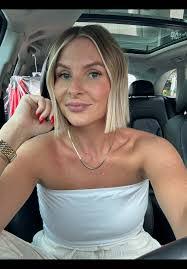 Alyssa Collard's Instagram, Twitter & Facebook