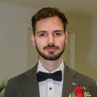 200+ profili “Daniel”