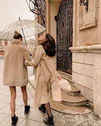 The vintage look is extremely bright and fun and has tons of 80's and 90's inspired pictures with bright yellows, oranges, reds and greens. Beige Aesthetic