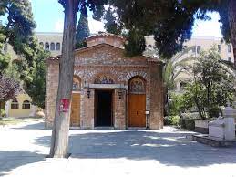 «επικοινώνησα πριν από λίγο με τον μακαριώτατο, ο οποίος με ενημέρωσε για την επίθεση που δέχθηκαν μέλη του συνοδικού δικαστηρίου στη μονή πετράκη. Petraki Monastery Wikipedia