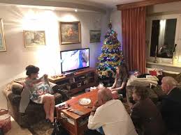 Christmas dinner is the primary meal traditionally eaten on christmas eve or christmas day. Polish Christmas Traditions What Poles Do On Christmas Eve Chido Fajny