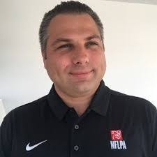 Jerry Hardaway's Instagram, Twitter & Facebook