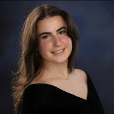 Chloe Simmons's Instagram, Twitter & Facebook